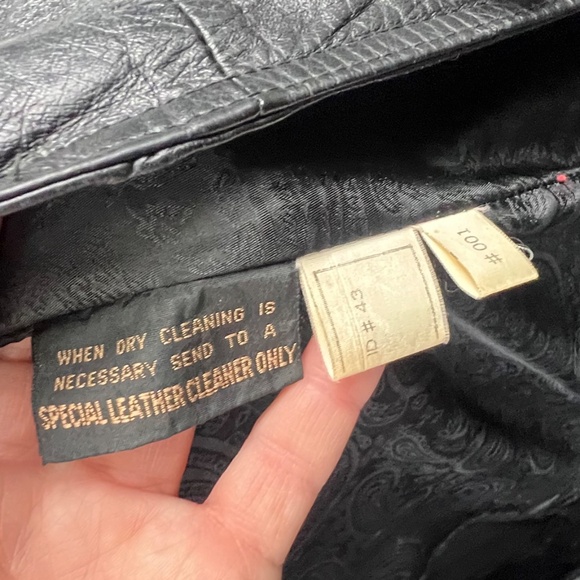 VINTAGE |•G-III•| Black Full Length Trench Coat Embroidered Collar Size Medium - Picture 11 of 11